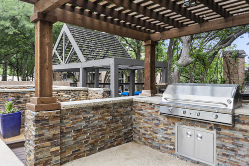 C235270 Pool Grills 02 13694.jpg