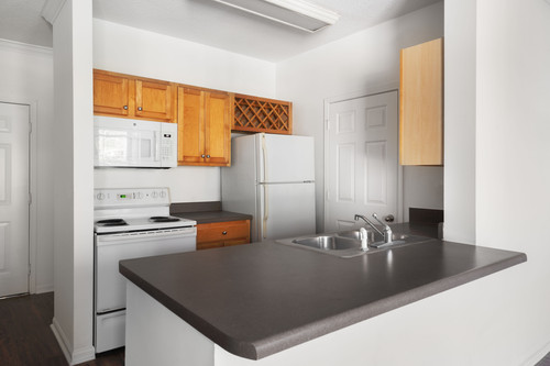 C204840 TheBrooke 4202 STUDIO KITCHEN 01 01.jpg