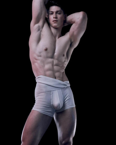 Gatup3ZaAAgSfrU.jpg