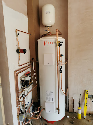 Heating Engineer in Coventry - 1st Call Engineers Ltd.jpg