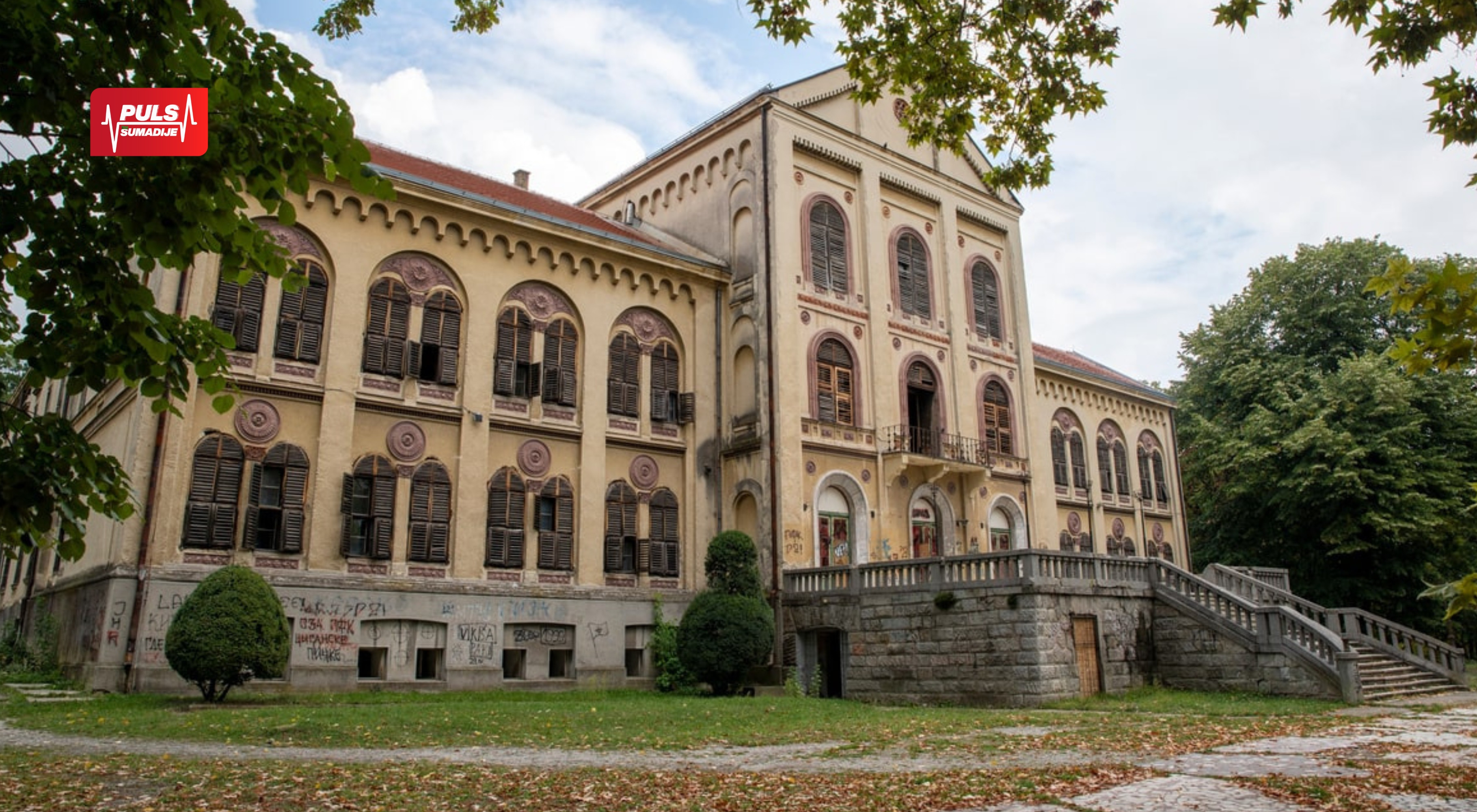 U PLANU REKONSTRUKCIJA STAROG ZDANJA U ARANĐELOVCU: Raspisan tender vredan 20 miliona dinara – Evo do kada traje rok za podnošenje prijava!