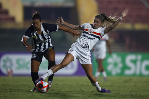 Vasco e São Paulo se enfrentam na Copa do Brasil feminina; confira escalações e transmissão