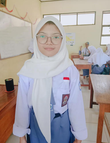 Raisya Zhafira.jpg
