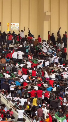 IBe m0kW0YYGu26X.jpg