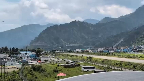 Kz0PqFl79J8ttLN .jpg