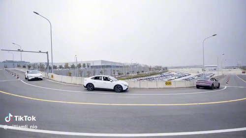 yA9 LNXtg9pojedG.jpg