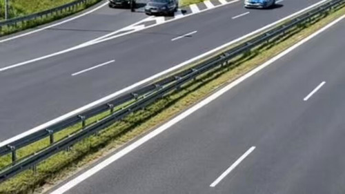 ohlvAiHh d7LHB K.jpg