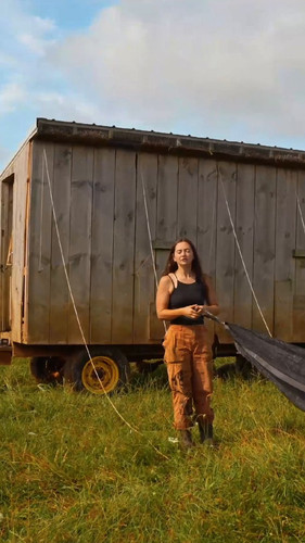 Tfnyq4PV LiyW36E.jpg