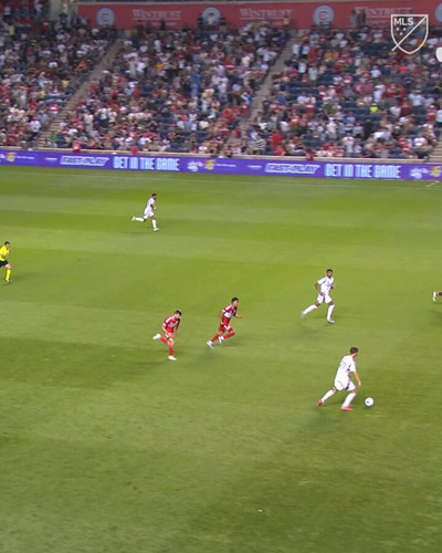 YWmQO7wlxG5 H6Cj.jpg