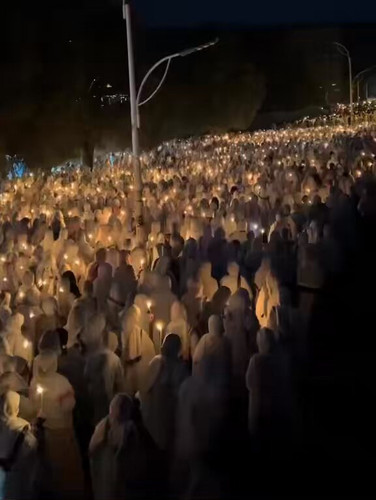 Q6SCaydO 8rVkmro.jpg