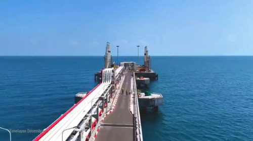 Q02 LRoSCuwV1IMD.jpg