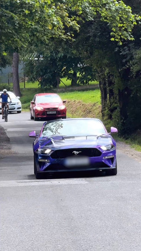 LUCC RdUG8BAd7IS.jpg