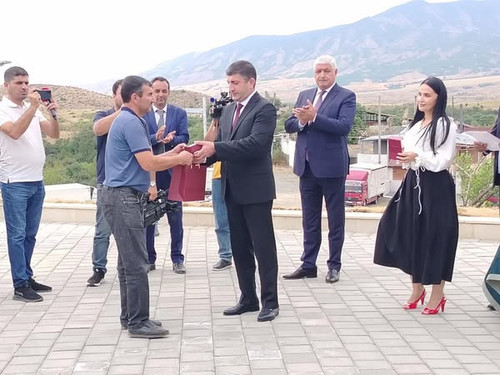 530914213 1082021317368998 3407503954565324791 n.jpg?stp=dst jpg s600x600 tt6& nc cat=108&ccb=1 7& n.jpg