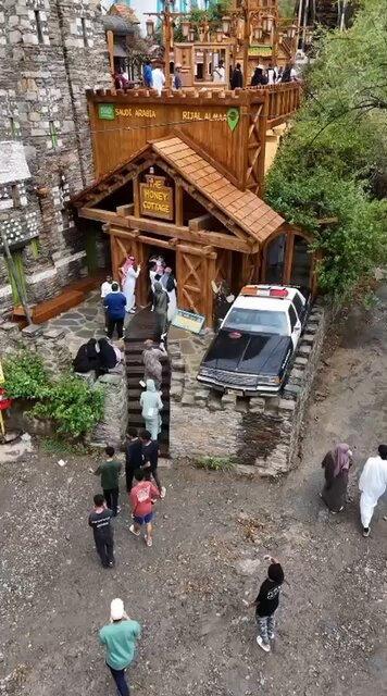 f7ES91tWGN7z 8mT.jpg