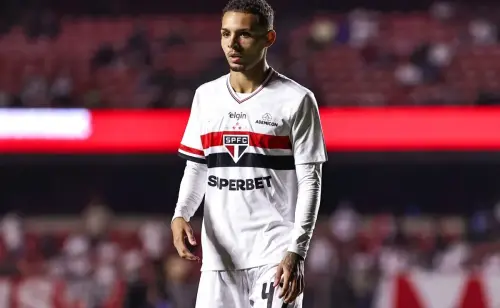 São Paulo negocia Matheus Alves e Lucas Ferreira por valor inferior a Victor Reis