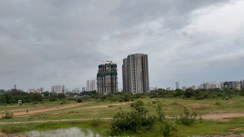 VVZ5dCGGWkTh u8G.jpg