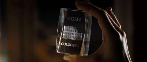 Room.In.Rome.2010.1080p.BluRay.x264.DTS WiKi.mkv 002590819.png