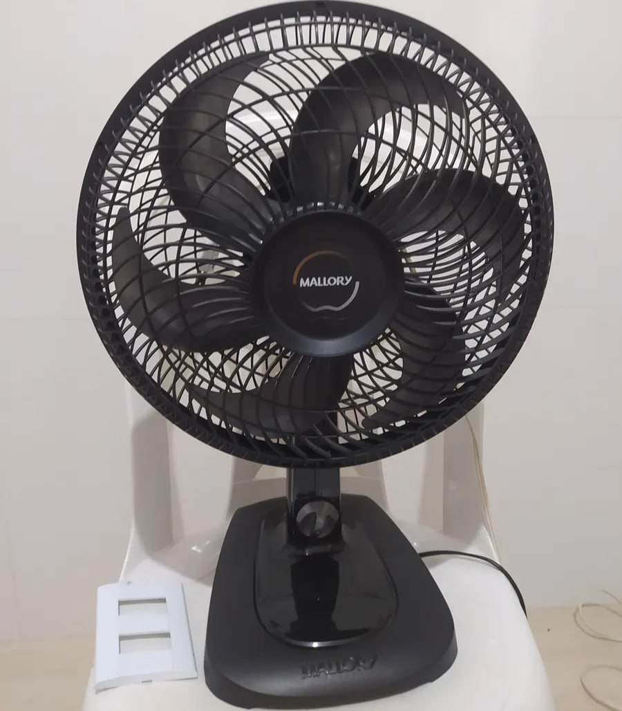 Mallory Ventilador Turbo 6 Pás 30cm Compact Preto Diâmetro Material Plástico