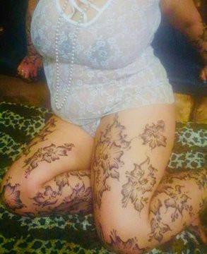 صور مثيره لشراميط عربيات بالحناء FRRShXt