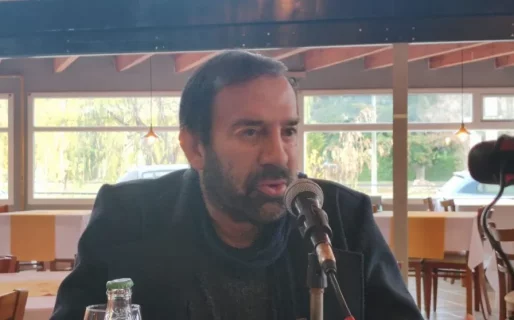 IMG_4938-514x320.webp “No me escudaré en los fueros”: Petris renunció y denunció una maniobra en su contra