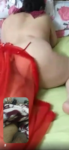 البوم نودز محجبه شرموطة بتهيج عشيقها في مكالمة فيديو وبتخلية ينزلها على طيزها الملبن FT3lmQ9.md