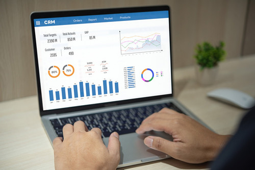 Best CRM Marketing Software.jpg