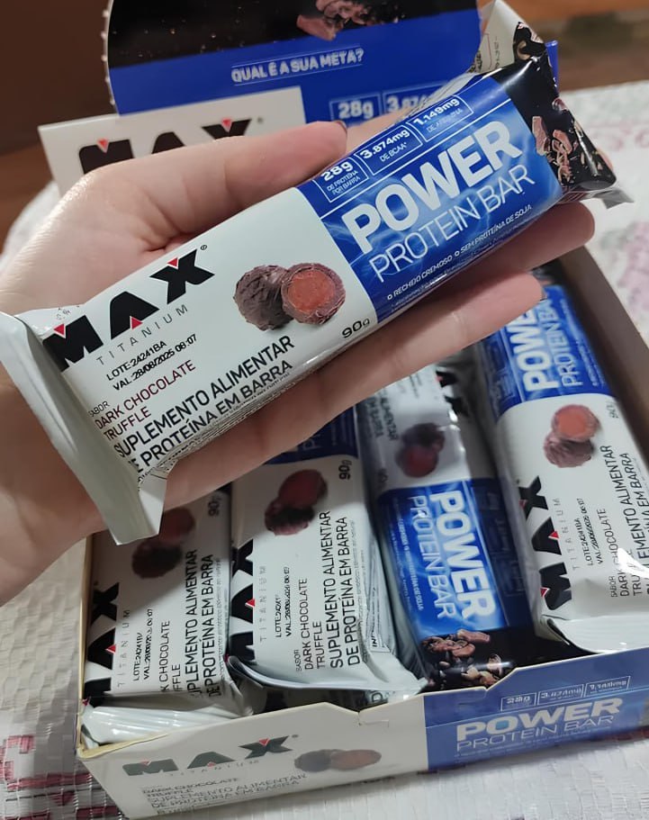 Power Protein Bar 41g Display Com 12 Unid Max Titanium Sabor Dark chocolate truffle