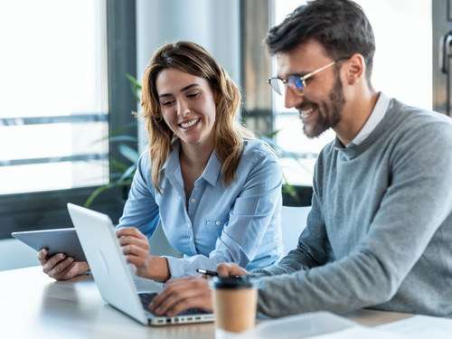 seo team creating a backlink strategy.jpg