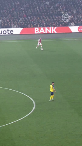 eCx NCSnRAs8v3Mv.jpg