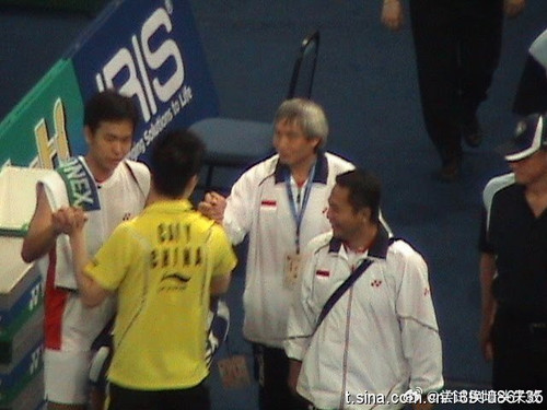 0083Q1sqly1i3v7nt4is7j30hs0dcgmu.jpg
