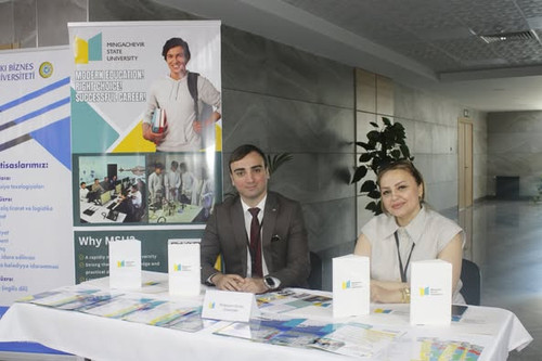 525398732 122136237416725074 5475760907933158520 n.jpg?stp=dst jpg p526x395 tt6& nc cat=110&ccb=1 7&.jpg