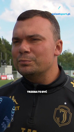 J xpzpSu7OfA2gaH.jpg