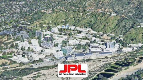 1BXAKEGJZxCf0 Gf.jpg