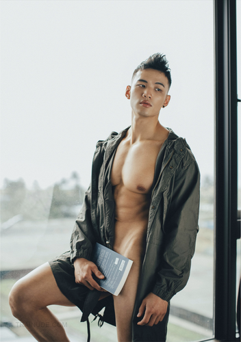 Fantasize (67).png
