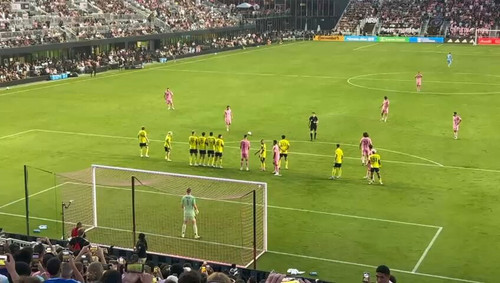 j5g if3vdZBU0SsD.jpg