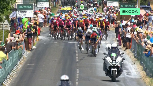 HF0d nLswWpxoAyg.jpg