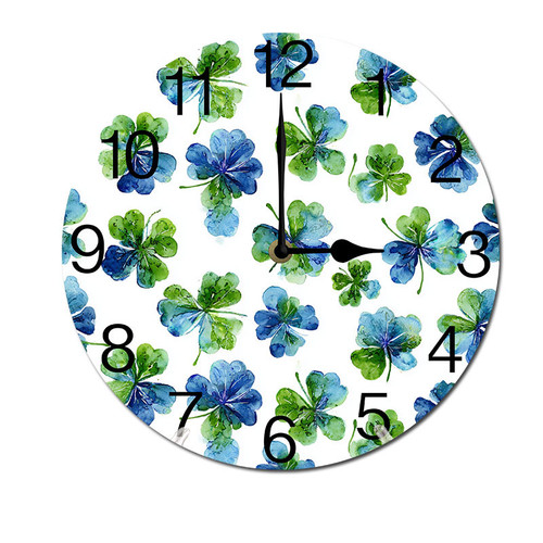 Clover on Green Irish Shamrock Field St Patricks Day 003 01.jpg