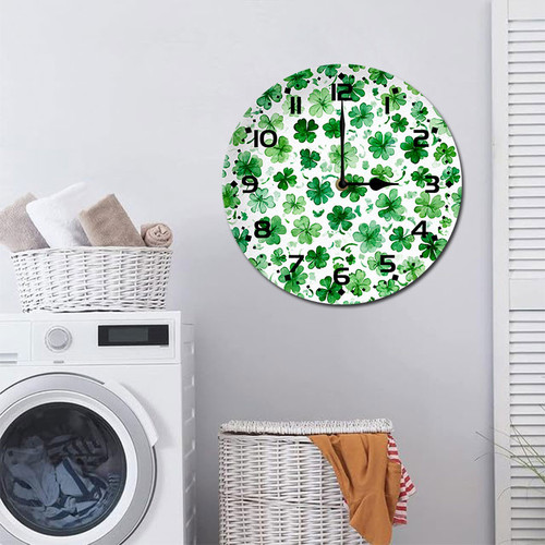 Clover on Green Irish Shamrock Field St Patricks Day 005 07.jpg