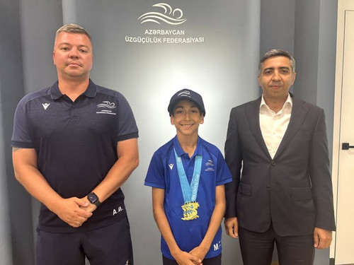 520241370 744480854997768 5530045535509703756 n.jpg?stp=cp6 dst jpg s720x720 tt6& nc cat=100&ccb=1 7.jpg