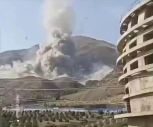 n3NFWvT1LKj 1Szo.jpg