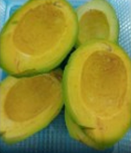 อะโวคาโดปอกเปลือกฝาครึ่ง 2 กก แพ็ค ( 8 แพ็ค ลัง).jpg