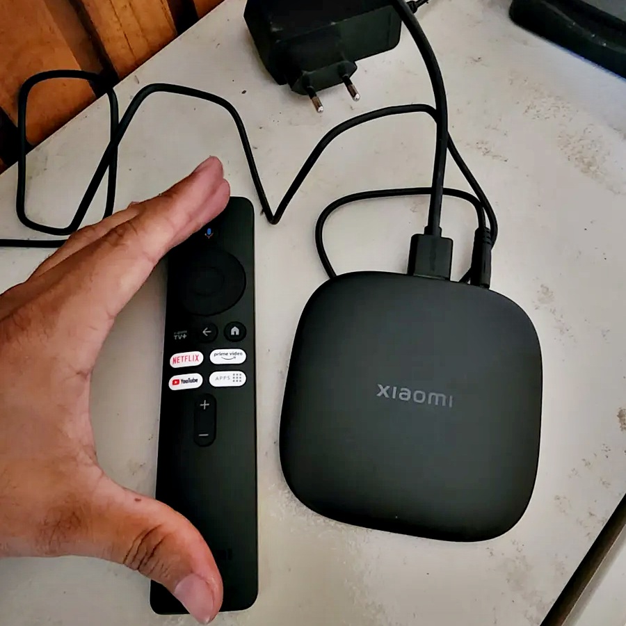 Mi Tv Box S Xiaomi Terceira Geração 4k Ultra Hd Bi Volt Cor Preto Tipo de controle remoto De voz