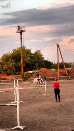 KZ0JHWDun duEwno.jpg