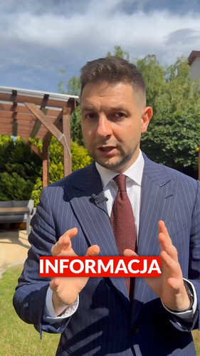 xuMAQR6cAJ7 FY1r.jpg