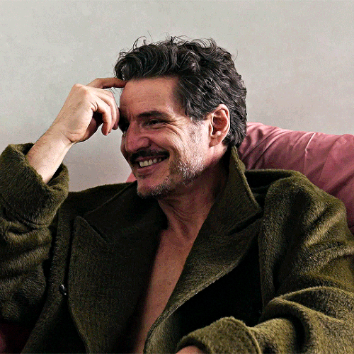 tumblr 1a2663ba56124f054751b3add0f7b01a acfa8d94 540.gif