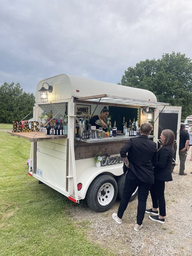 Best Mobile Bar Services in London.jpg