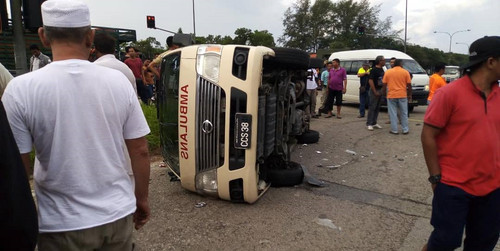 Ambulan Accident.jpg