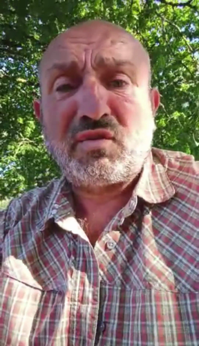 FR SENIOR INSURANCE V DJLK9688857.png