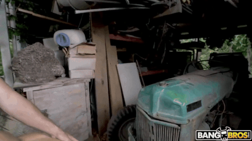 nezgif 8a015c6128dc42.gif