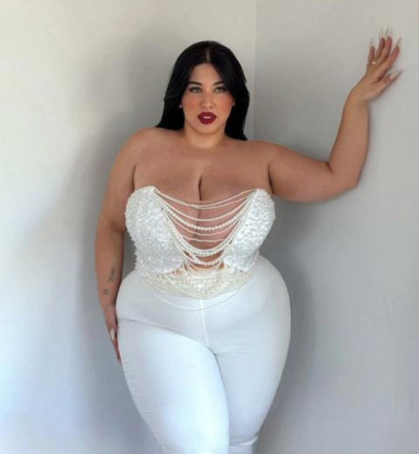 تشكيلة نار من صور مسربة من موبايلات أصحابها FWsBsF1.md
